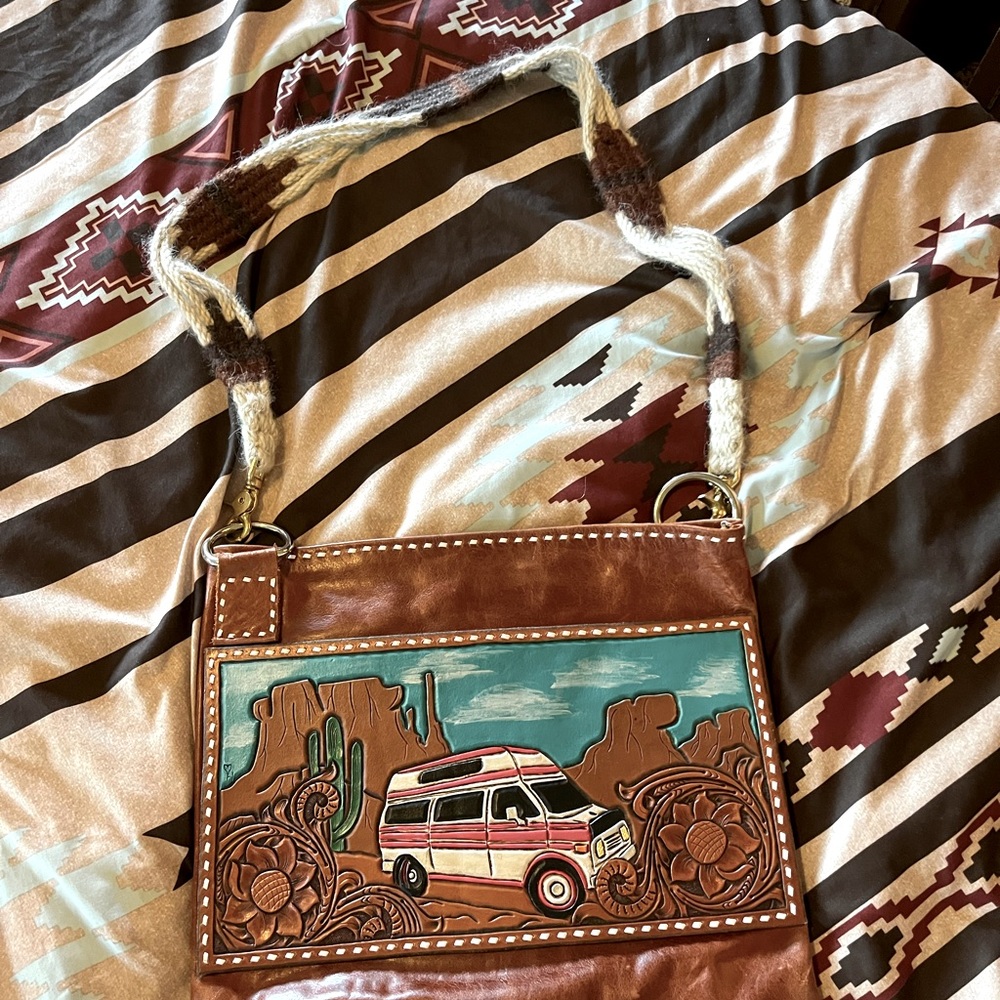 Western cross body bag